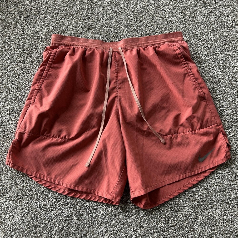 Nike Dri-FIT Running Shorts Womens Medium Red Microfiber Athletic Gym Training